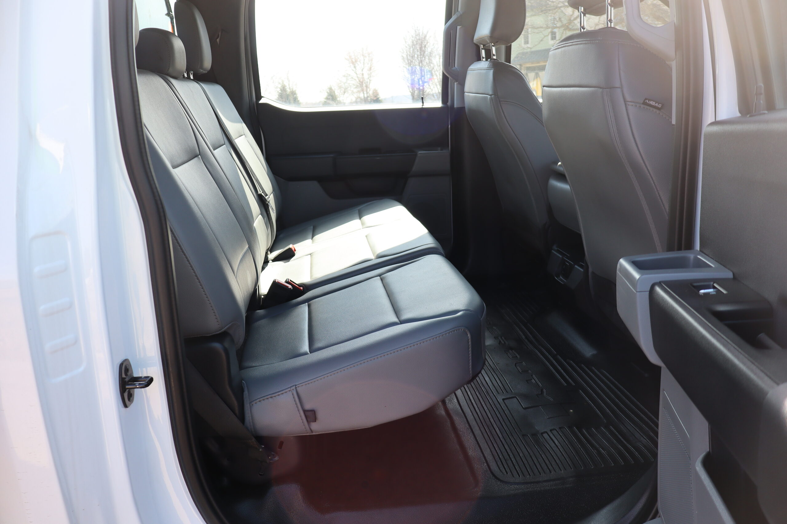 2023 Ford F-350 Super Duty Chassis Cab XL - Photo 55