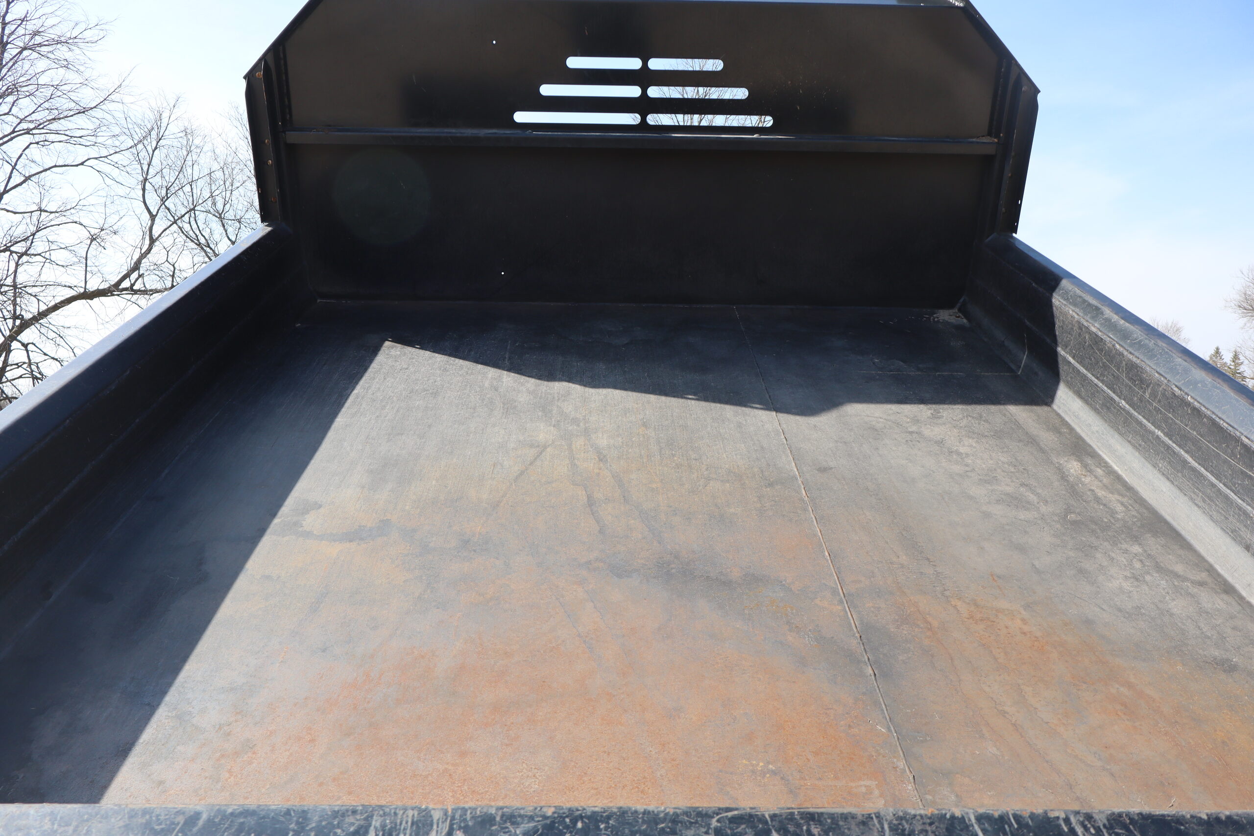 2023 Ford F-350 Super Duty Chassis Cab XL - Photo 43